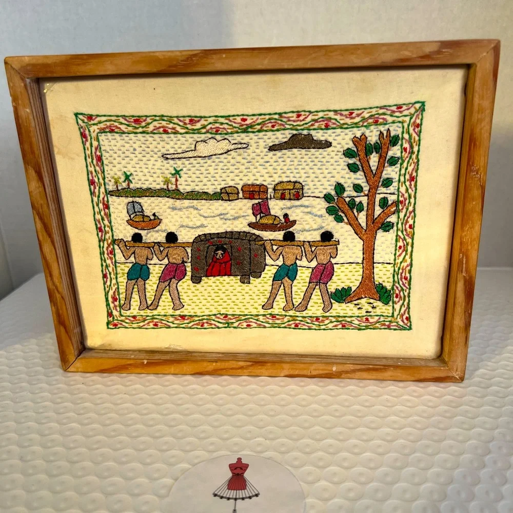 Aarong Needlepoint Art